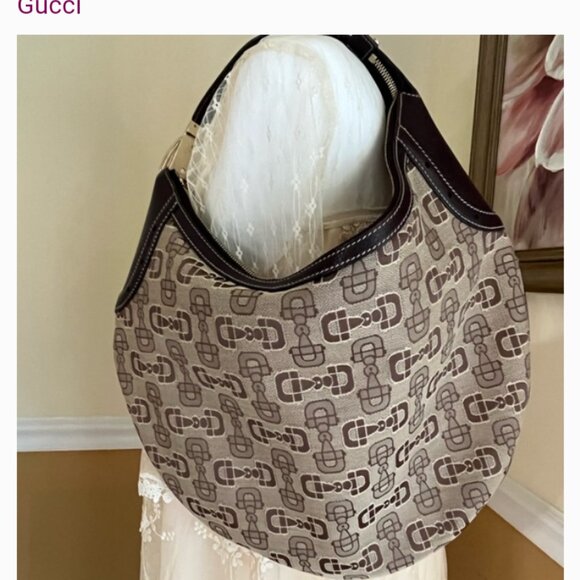 Gucci Handbags - Authentic Gucci Hobo Bag SALE!! SALE!! SALE!! SALE!!